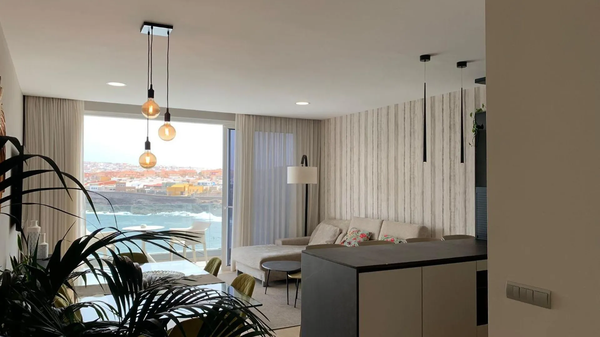 アパート テルデEl Balcon De La Garitaアパートメント